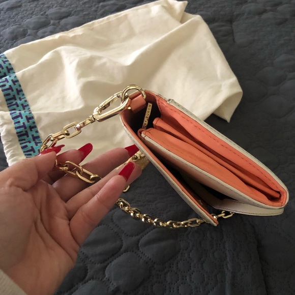 Tory Burch - Picture 6 of 8